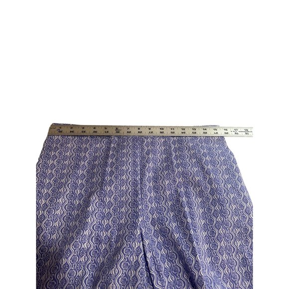 Alfred Dunner, Lavender & White Seashell Print Capri’s Size 10 - Picture 4 of 6